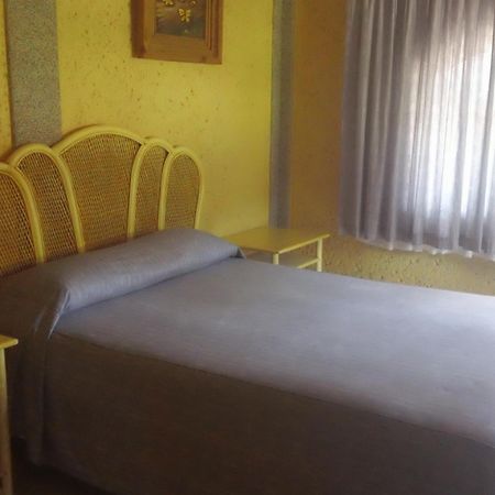 Hotel Villa Monarca Inn Zitácuaro Екстериор снимка