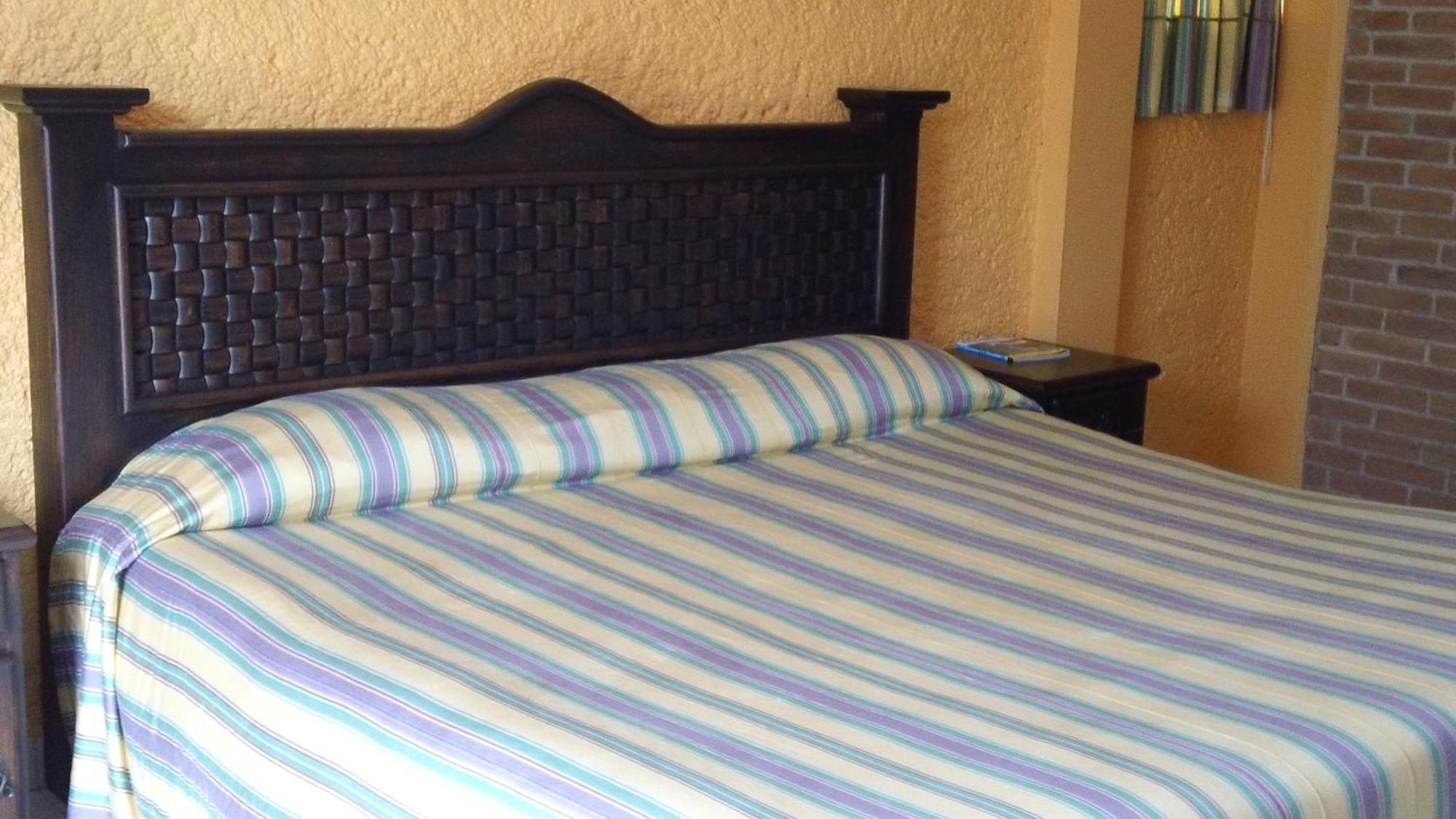 Hotel Villa Monarca Inn Zitácuaro Стая снимка