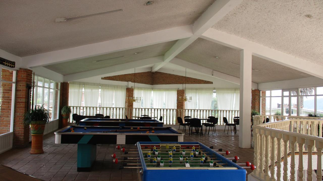 Hotel Villa Monarca Inn Zitácuaro Екстериор снимка