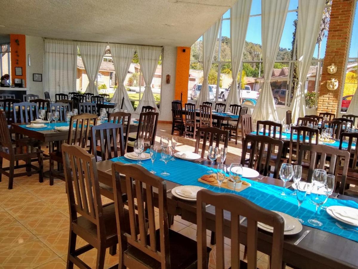 Hotel Villa Monarca Inn Zitácuaro Екстериор снимка